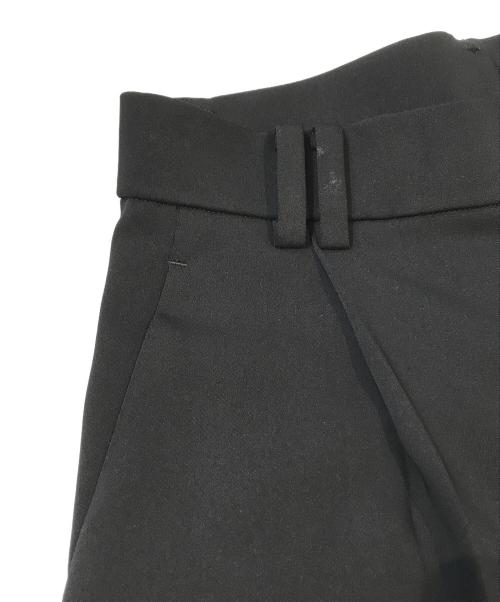 Spick and Span（スピック＆スパン）Spick and Span (スピックアンドスパン) ストレッチタックストレートパンツ ブラック サイズ:34の古着・服飾アイテム