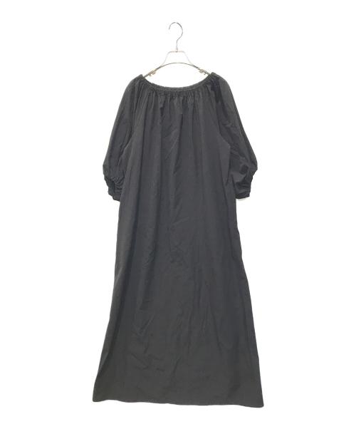 PLUS OTO.HA（プラスオトハ）PLUS OTO.HA (プラスオトハ) パフショルダーギャザーワンピース ブラック サイズ:02の古着・服飾アイテム