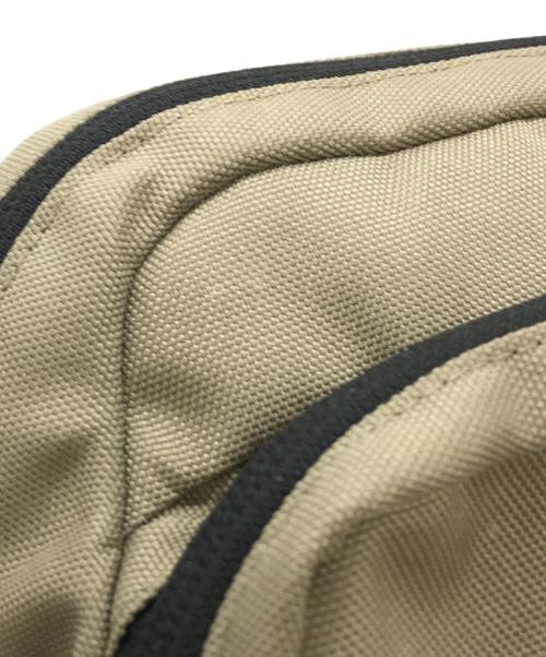 THE NORTH FACE（ザ ノース フェイス）THE NORTH FACE (ザ ノース フェイス) ショルダーバッグ ベージュの古着・服飾アイテム