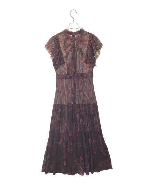 FRAY ID（フレイ アイディー）FRAY ID (フレイ アイディー) フレイアイディー プリーツプリントワンピース　FWFO234105 レッドの古着・服飾アイテム