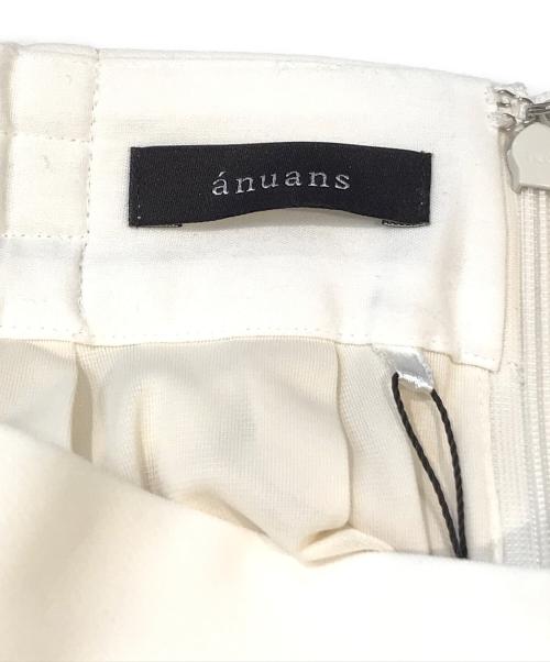 anuans（アニュアンス）anuans (アニュアンス) ダブルサテンタックワイドパンツ　1525320204-0 ベージュ サイズ:S 未使用品の古着・服飾アイテム