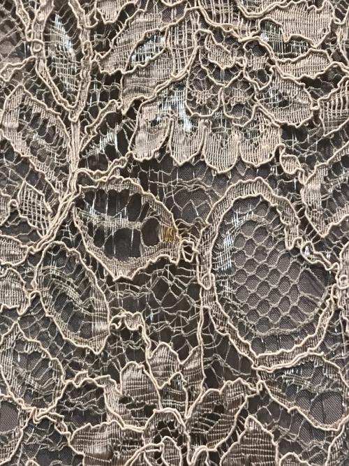 JUSGLITTY（ジャスグリッティー）JUSGLITTY (ジャスグリッティー) ラメレースマーメイドスカート バイオレット サイズ:2の古着・服飾アイテム