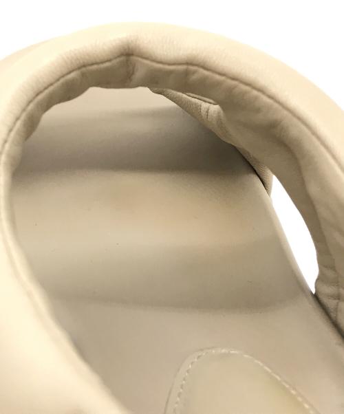 STACCATO（スタッカート）STACCATO (スタッカート) サンダル ベージュ サイズ:23.5の古着・服飾アイテム