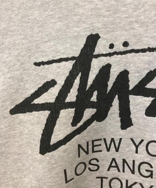 stussy（ステューシー）stussy (ステューシー) WORLD TOUR CREW SWEAT グレー サイズ:Lの古着・服飾アイテム
