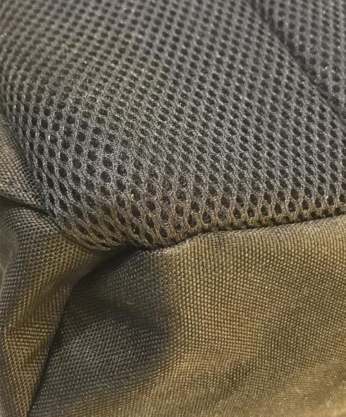 OUTDOOR（アウトドア）OUTDOOR (アウトドア) ドット柄コラボリュック グレーの古着・服飾アイテム