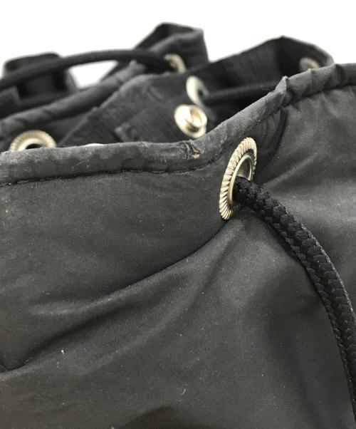 OUTDOOR（アウトドア）OUTDOOR (アウトドア) TOGA ARCHIVES (トーガアーカイブス) ドローストリングバッグ ブラックの古着・服飾アイテム