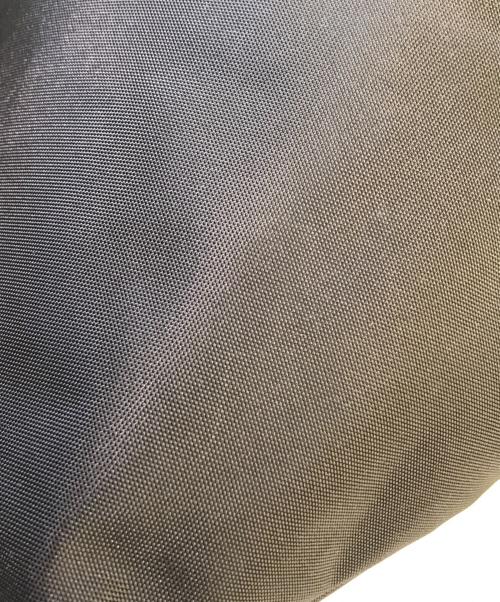 zattu（ザッツ）zattu (ザッツ) PATA LQ/ナイロントートバッグ ブラックの古着・服飾アイテム