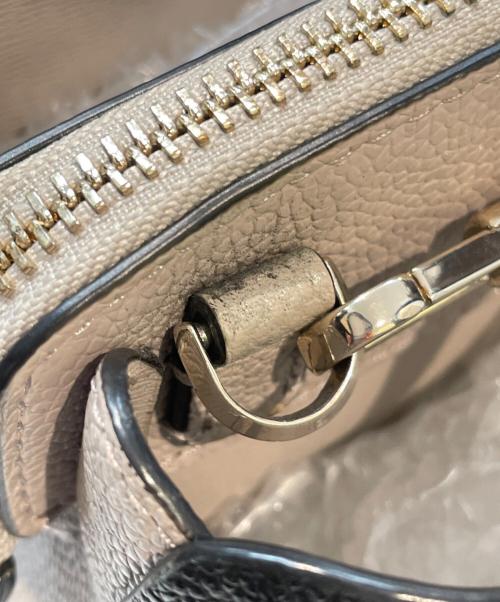 Kate Spade（ケイトスペード）Kate Spade (ケイトスペード) 2WAYショルダーバッグ　PXRUA540 ブラック×ベージュの古着・服飾アイテム