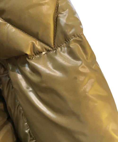 MONCLER（モンクレール）MONCLER (モンクレール) ダウンジャケット　41303/50/68950 オリーブ サイズ:Mの古着・服飾アイテム