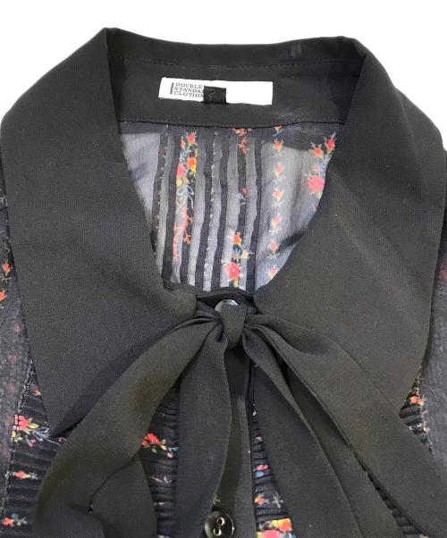 DOUBLE STANDARD CLOTHING（ダブルスタンダードクロージング）DOUBLE STANDARD CLOTHING (ダブルスタンダードクロージング) フリルシャツブラウス　0204-070-223 ブラック サイズ:38の古着・服飾アイテム