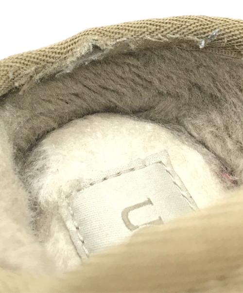 UGG（アグ）UGG (アグ) W CLASSIC SLIPPER　F27119G ベージュ サイズ:UK4の古着・服飾アイテム