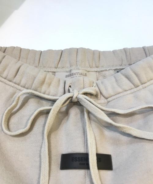 FOG ESSENTIALS（フィアオブゴッド エッセンシャル）FOG ESSENTIALS (フィアオブゴッド エッセンシャル) スウェットパンツ ベージュ サイズ:Sの古着・服飾アイテム