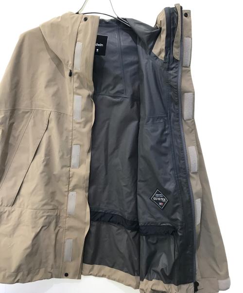 GOLDWIN（ゴールドウイン）GOLDWIN (ゴールドウイン) マウンテンパーカー　GL02701PB ベージュ サイズ:Lの古着・服飾アイテム