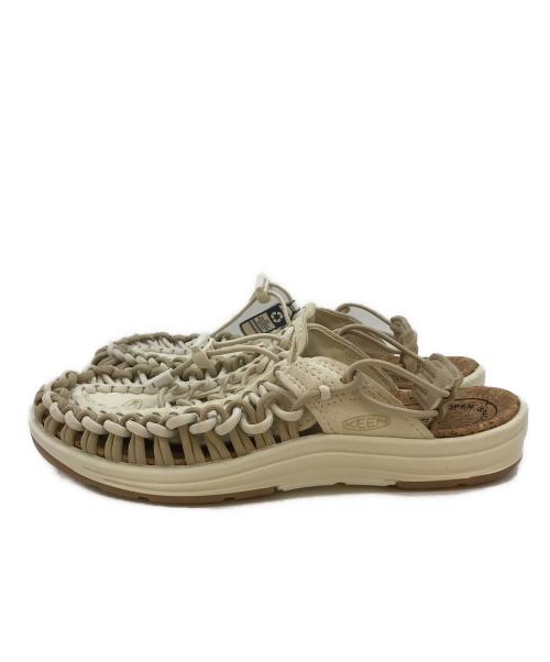KEEN（キーン）KEEN (キーン) UNEEK 2 CONVERTIBLE　1030201 ベージュ サイズ:24.5の古着・服飾アイテム