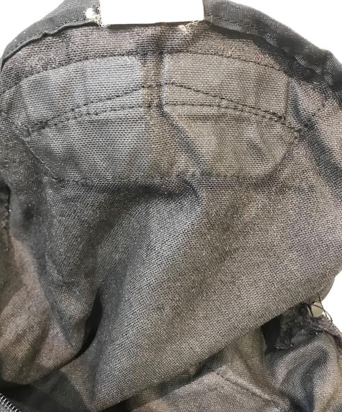 COMME des GARCONS HOMME PLUS（コムデギャルソンオムプリュス）COMME des GARCONS HOMME PLUS (コムデギャルソンオムプリュス) ナイロンデイパックバックパック　PZ-K204 ブラックの古着・服飾アイテム