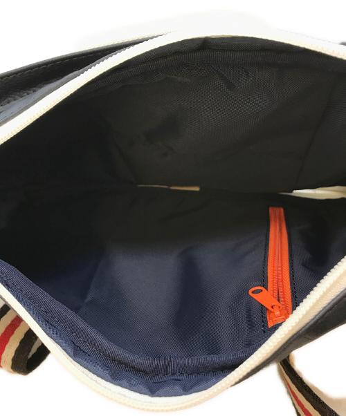 CASTELBAJAC（カステルバジャック）CASTELBAJAC (カステルバジャック) ボディーバッグ ネイビーの古着・服飾アイテム