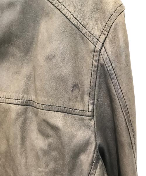 BOSS HUGO BOSS（ボス ヒューゴボス）BOSS HUGO BOSS (ボス ヒューゴボス) レザーボンバージャケット グレー サイズ:56の古着・服飾アイテム