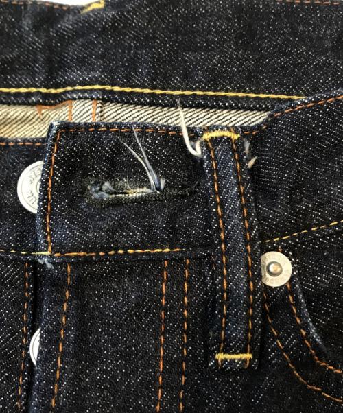 Hysteric Glamour（ヒステリックグラマー）Hysteric Glamour (ヒステリックグラマー) スタッズデニムパンツ　0233AP12 インディゴ サイズ:W28の古着・服飾アイテム