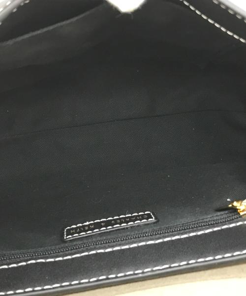 CHARLES & KEITH（チャールズアンドキース）CHARLES & KEITH (チャールズ＆キース) ナスリン ジオメトリックショルダーバッグ ブラックの古着・服飾アイテム