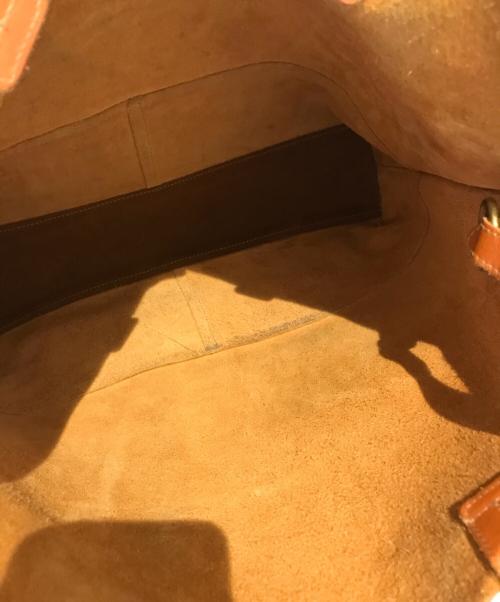 IL BISONTE（イル ビゾンテ）IL BISONTE (イル ビゾンテ) ヤキヌメトートバッグ ブラウンの古着・服飾アイテム