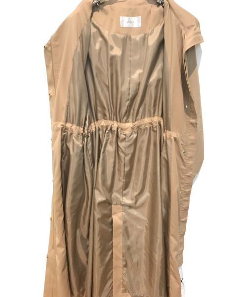 VICKY（ビッキー）VICKY (ビッキー) フーデッドコート ベージュ サイズ:1 未使用品の古着・服飾アイテム