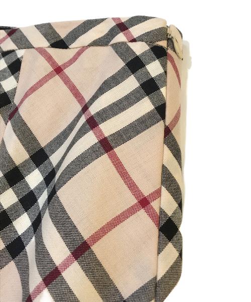 BURBERRY LONDON（バーバリーロンドン）BURBERRY LONDON (バーバリーロンドン) スカート　FXB14-030-14 ブラウン サイズ:44の古着・服飾アイテム