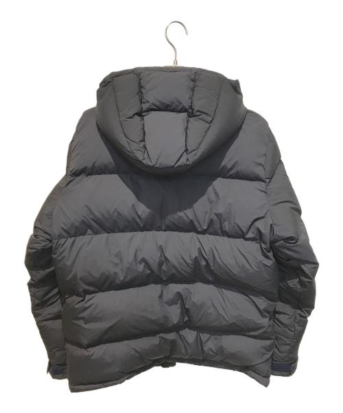 maison kitsune（メゾンキツネ）MAISON KITSUNE (メゾンキツネ) クラシックパファージャケット　JM02213WQ0044　 ネイビー サイズ:Mの古着・服飾アイテム