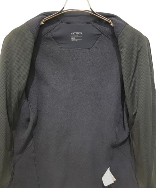 ARC'TERYX（アークテリクス）ARC'TERYX (アークテリクス) COVERT CARDIGAN ネイビー サイズ:Ｍの古着・服飾アイテム