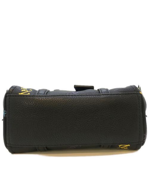 MARC JACOBS（マークジェイコブズ）MARC JACOBS (マークジェイコブス) NEW YORK MAGAZINE (ニューヨークマガジン) The Mini Tag Tote Ｍ0015095 ブラックの古着・服飾アイテム