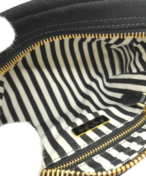 PRADA（プラダ）PRADA (プラダ) カナパロゴポーチ 1NA021 ブラックの古着・服飾アイテム