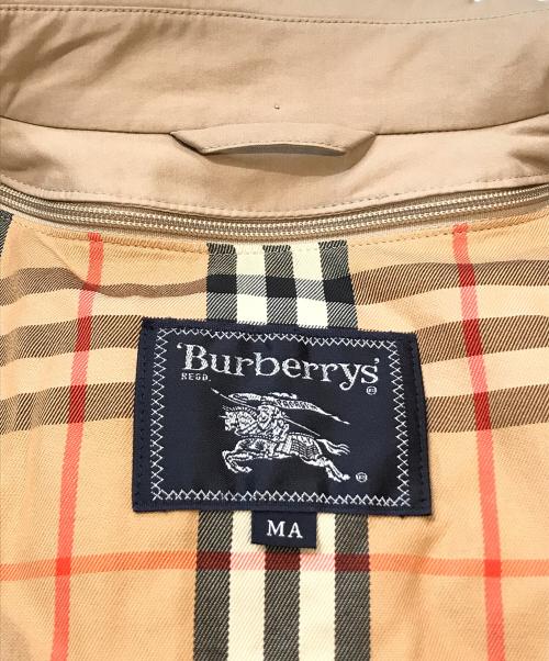 Burberry's（バーバリーズ）Burberry's (バーバリーズ) コート　BBN82-910-52 ベージュ サイズ:MAの古着・服飾アイテム
