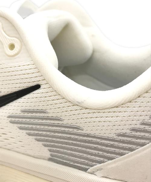 NIKE（ナイキ）NIKE (ナイキ) ボメロ18 ホワイト サイズ:26.5の古着・服飾アイテム