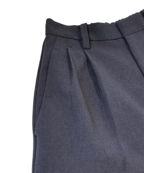 Spick and Span（スピック＆スパン）Spick and Span (スピックアンドスパン) ダブルクロスツータックパンツ　25030200813110 ネイビー サイズ:34の古着・服飾アイテム