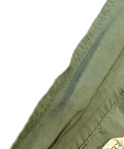 77circa（ナナナナサーカ）77circa (ナナナナサーカ) ミリタリーリメイクベスト オリーブ サイズ:SMALLの古着・服飾アイテム