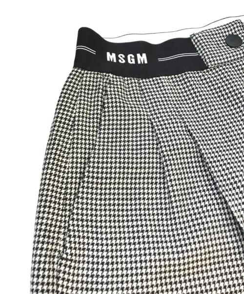 MSGM（エムエスジーエム）MSGM (エムエスジーエム) ショートパンツ ブラック×ホワイト サイズ:Lの古着・服飾アイテム