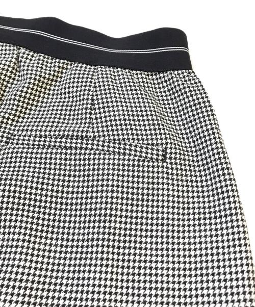 MSGM（エムエスジーエム）MSGM (エムエスジーエム) ショートパンツ ブラック×ホワイト サイズ:Lの古着・服飾アイテム