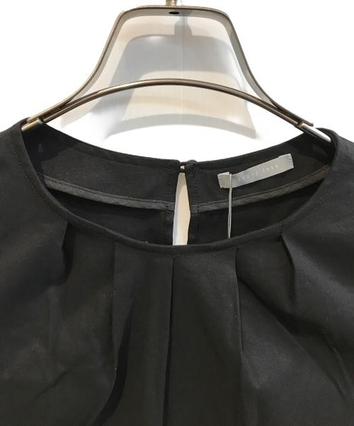 theory luxe（セオリーリュクス）theory luxe (セオリーリュクス) リネン混ブラウス 03-4208202-050-038 ブラック サイズ:Ｍ 未使用品の古着・服飾アイテム