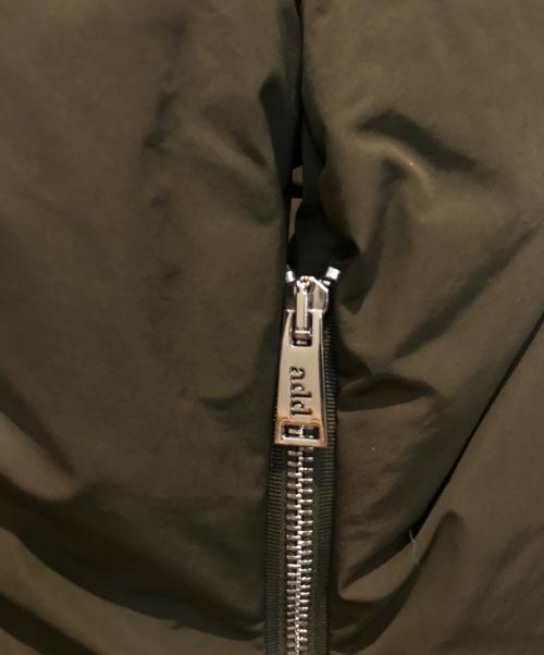add（エーディーディー）add (エーディーディー) ダウンコート オリーブ サイズ:Mの古着・服飾アイテム