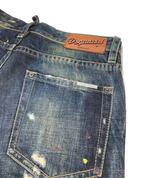 DSQUARED2（ディースクエアード）DSQUARED2 (ディースクエアード) ダメージ加工ペイントデニムパンツ インディゴ サイズ:Mの古着・服飾アイテム