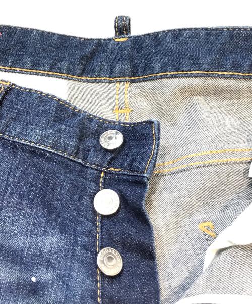 DSQUARED2（ディースクエアード）DSQUARED2 (ディースクエアード) ダメージ加工ペイントデニムパンツ S74LA0898 S30342 インディゴ サイズ:Lの古着・服飾アイテム