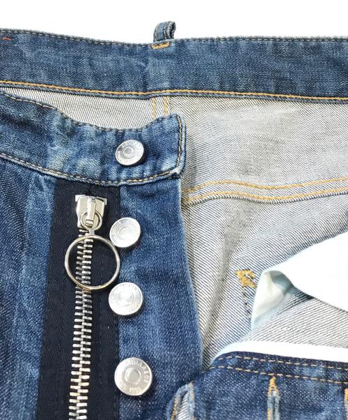 DSQUARED2（ディースクエアード）DSQUARED2 (ディースクエアード) ダメージ加工ペイントデニムパンツ S74LB0114 S30144 インディゴ サイズ:Mの古着・服飾アイテム