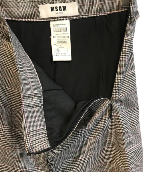 MSGM（エムエスジーエム）MSGM (エムエスジーエム) チェックスカート　MGM82SK106BK グレー サイズ:Lの古着・服飾アイテム