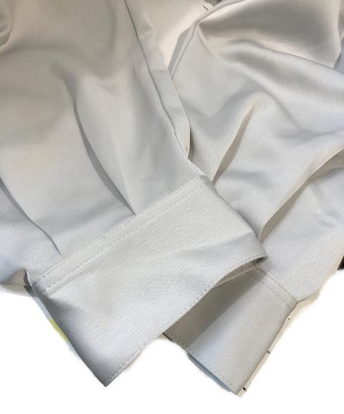 HARE（ハレ）HARE (ハレ) シルバーパーツツキボウタイシャツ　HA020258TO ホワイト サイズ:Freeの古着・服飾アイテム