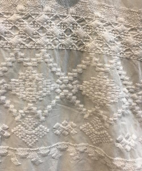 mizuiro-ind（ミズイロインド）mizuiro-ind (ミズイロインド) 刺繍ブラウス ホワイト サイズ:表記なし 未使用品の古着・服飾アイテム