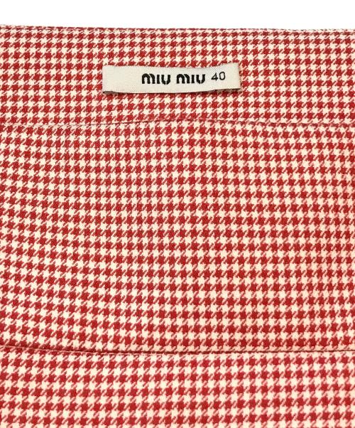 MIU MIU（ミュウミュウ）MIU MIU (ミュウミュウ) チェックミニスカート MG708 323 レッド サイズ:40の古着・服飾アイテム
