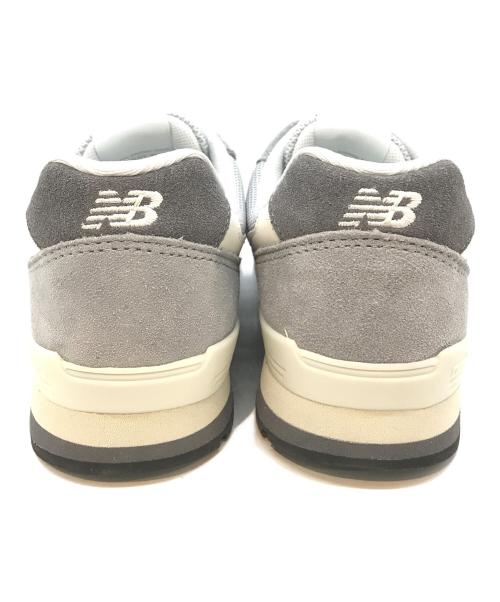 NEW BALANCE（ニューバランス）NEW BALANCE (ニューバランス) シューズ WL996EJ2 ライトグレー サイズ:24.5 未使用品の古着・服飾アイテム