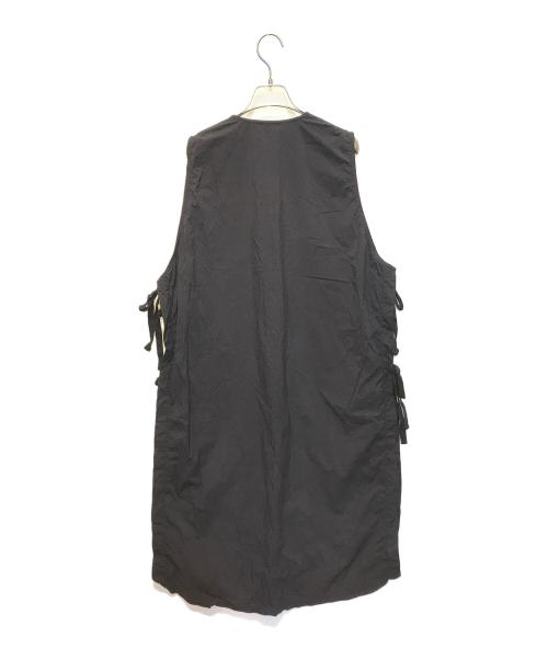 BEAMS BOY（ビームスボーイ）BEAMS BOY (ビームスボーイ) ミリタリー サイドリボン ノースリーブ ワンピース　13-26-0147-652 ブラック サイズ:Freeの古着・服飾アイテム