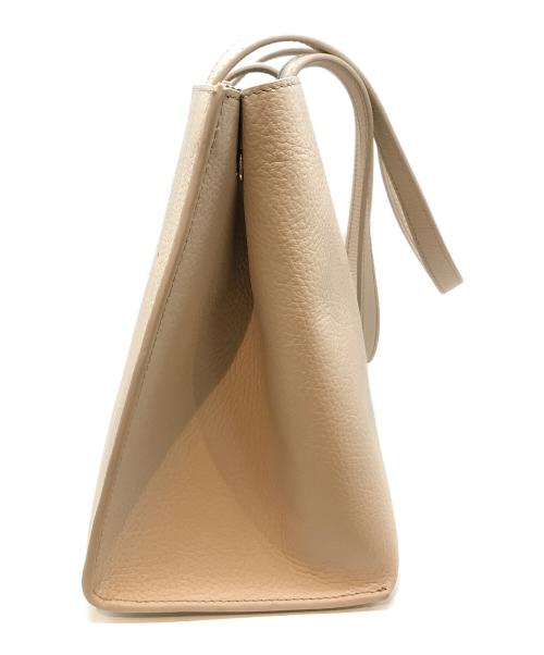 FURLA（フルラ）FURLA (フルラ) SOFIA TOTE ベージュの古着・服飾アイテム