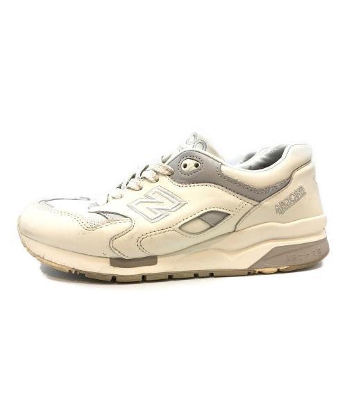 NEW BALANCE（ニューバランス）NEW BALANCE (ニューバランス) ローカットスニーカー　CM1600WP ベージュ サイズ:26の古着・服飾アイテム