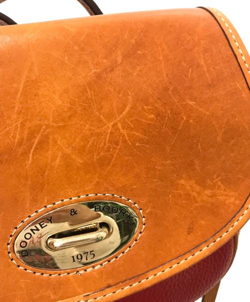 DOONEY&BOURKE（ドゥーニーアンドバーク）DOONEY&BOURKE (ドゥーニーアンドバーク) ショルダーバッグ レッドの古着・服飾アイテム